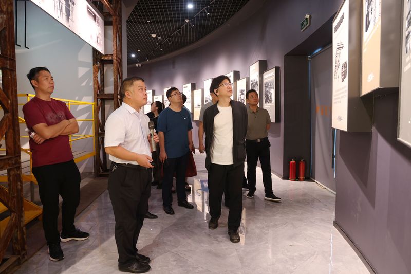 河南明博体育官网｜新疆哈密市工信局党组书记蒋笑阳一行莅临公司调研产业链建设情况