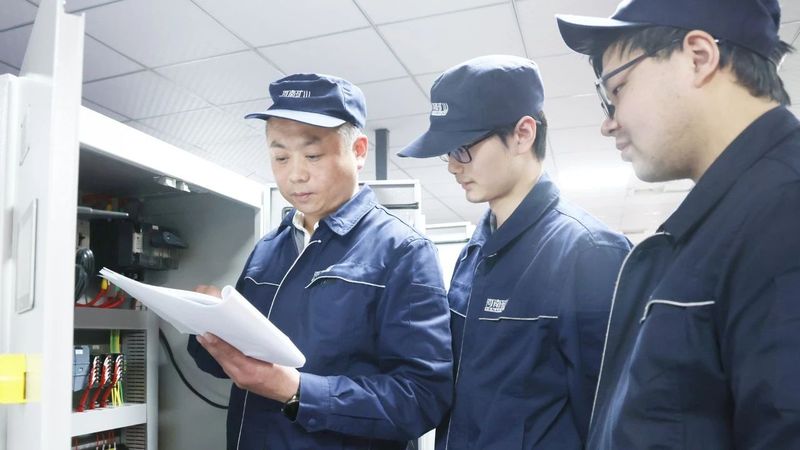 质量月＠致匠人｜河南明博体育官网电器装配工付东亮